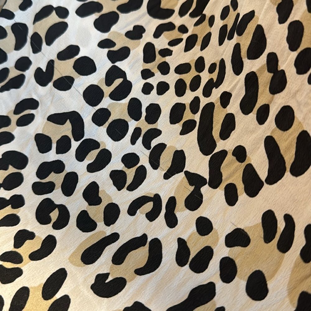 Equipment Signature Silk Button Down Shirt - Picture 13 of 13